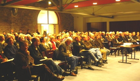 Photo de l'auditoire de la soire dbat 